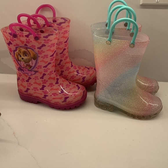 Two Pair Rain Boots sz 6 - Picture 2 of 5